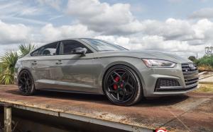 Audi S5 Sportback by Naples Speed on Vossen Wheels (CG-205 (3-Piece)) 2019 года